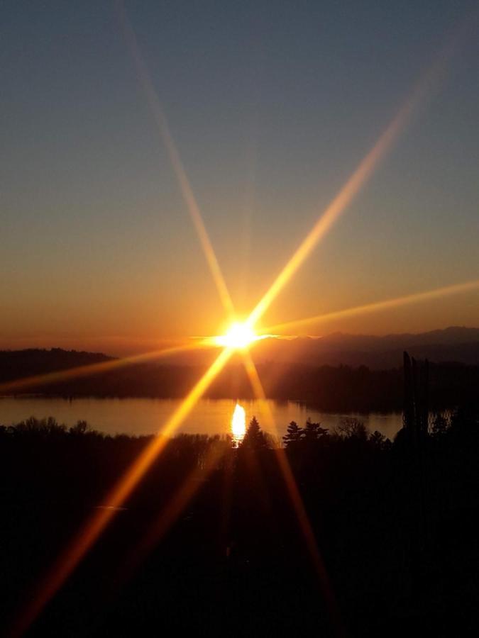 Tramonto Al Lago Apartment Gavirate Ngoại thất bức ảnh